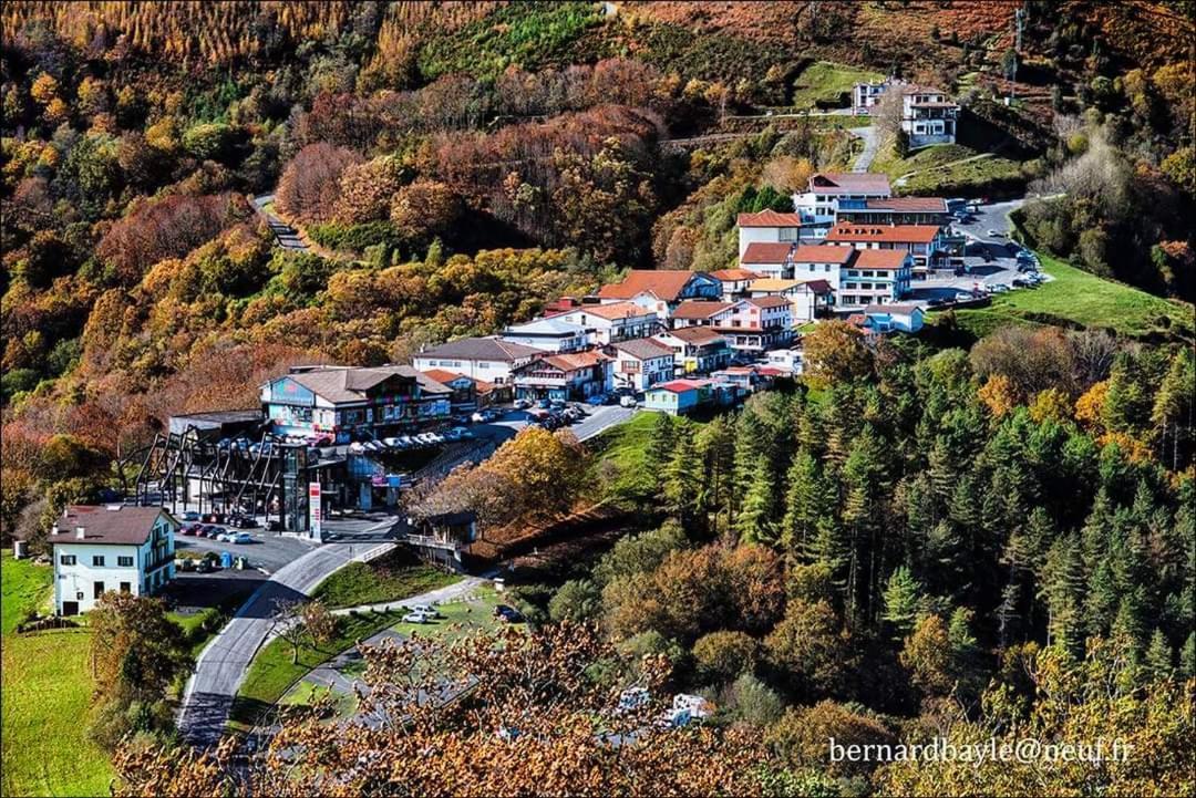 Studio Haut De Bordagain Ciboure Εξωτερικό φωτογραφία